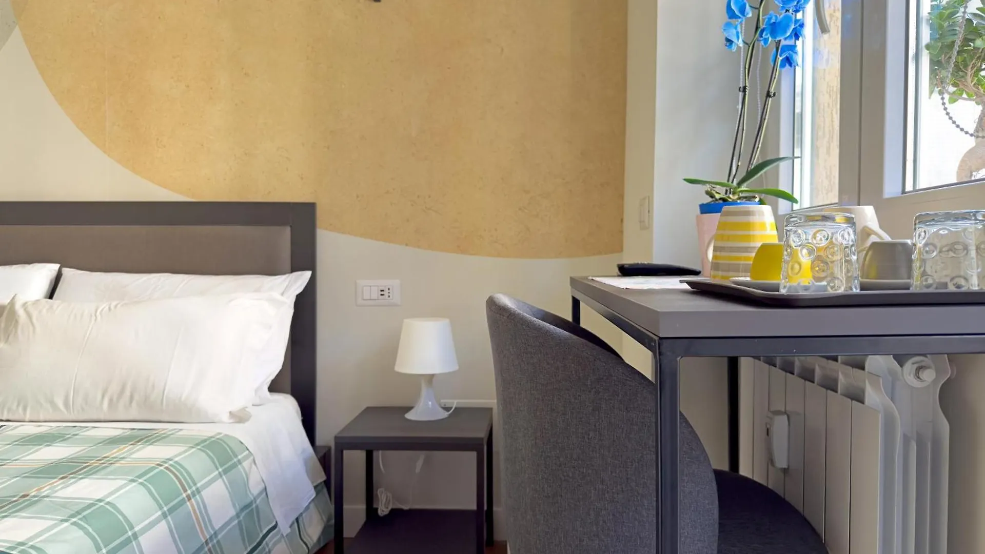 Dolce Remy Vatican Bed And Breakfast Rome Italy