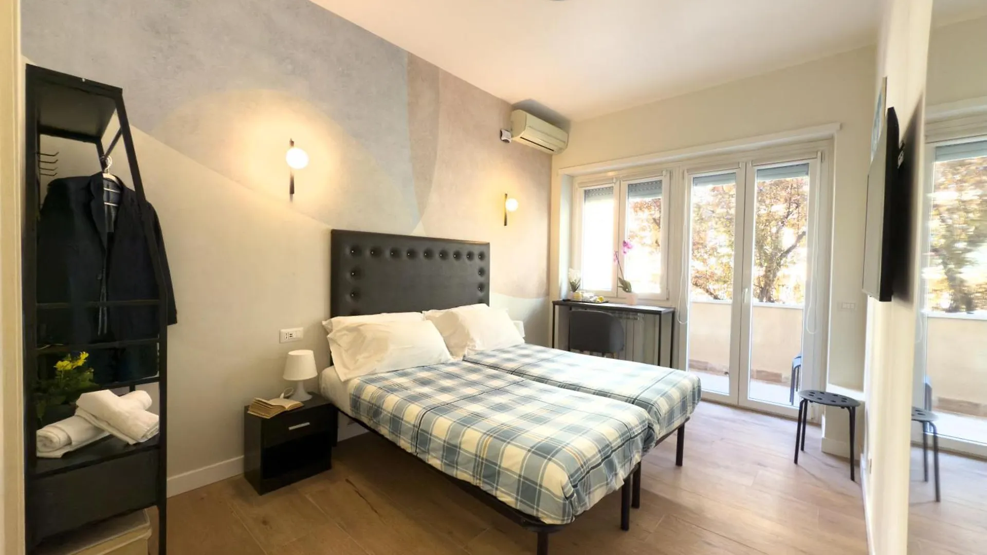 Dolce Remy Vatican Bed And Breakfast Rome Italy